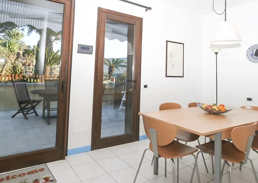 Il Porto Trilocale Nr.7 Apartment Porto Azzurro Italy